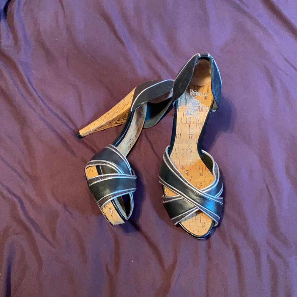 Never worn JLo heels